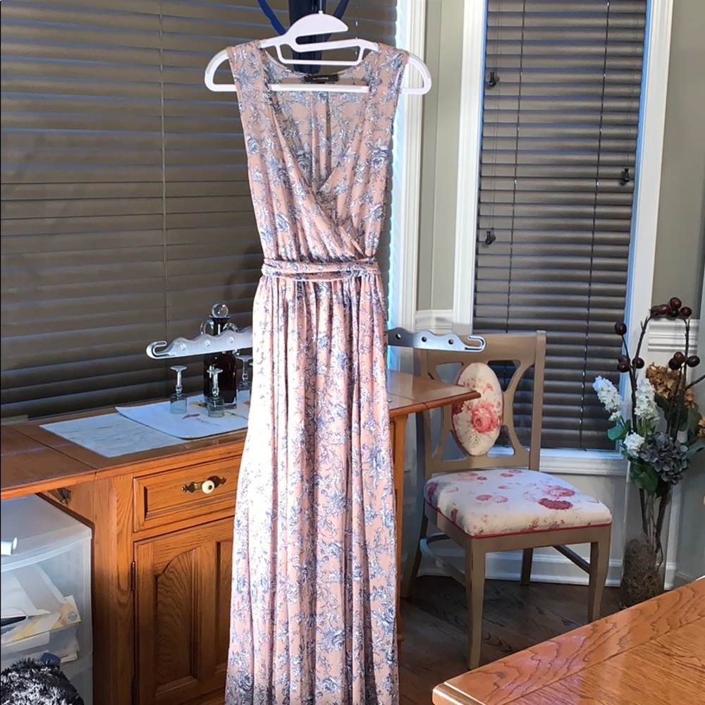 Olivaceous Full Length Tall Sleeveless Dress w Shorter Lining Size Small NWOT